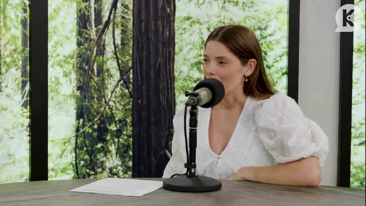 Ashley-Greene-dot-nl_TheTwilightEffect-Aflevering12MichaelWelch1555.jpg
