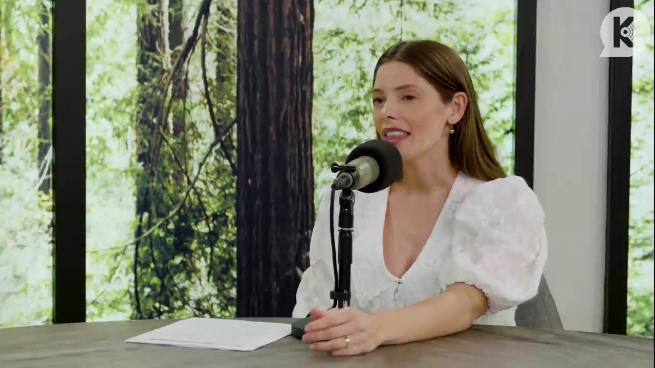 Ashley-Greene-dot-nl_TheTwilightEffect-Aflevering12MichaelWelch1622.jpg