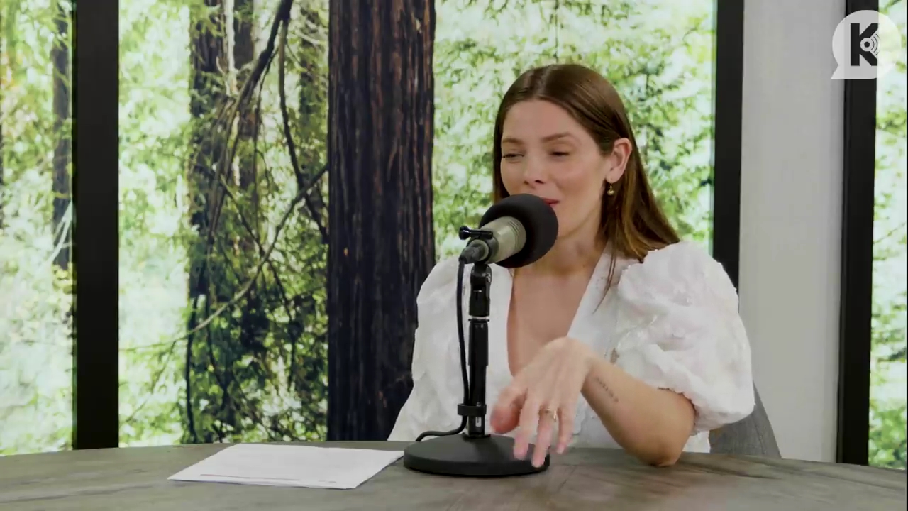 Ashley-Greene-dot-nl_TheTwilightEffect-Aflevering12MichaelWelch2545.jpg Ashley-Greene-dot-nl_TheTwilightEffect-Aflevering12MichaelWelch2545.jpg