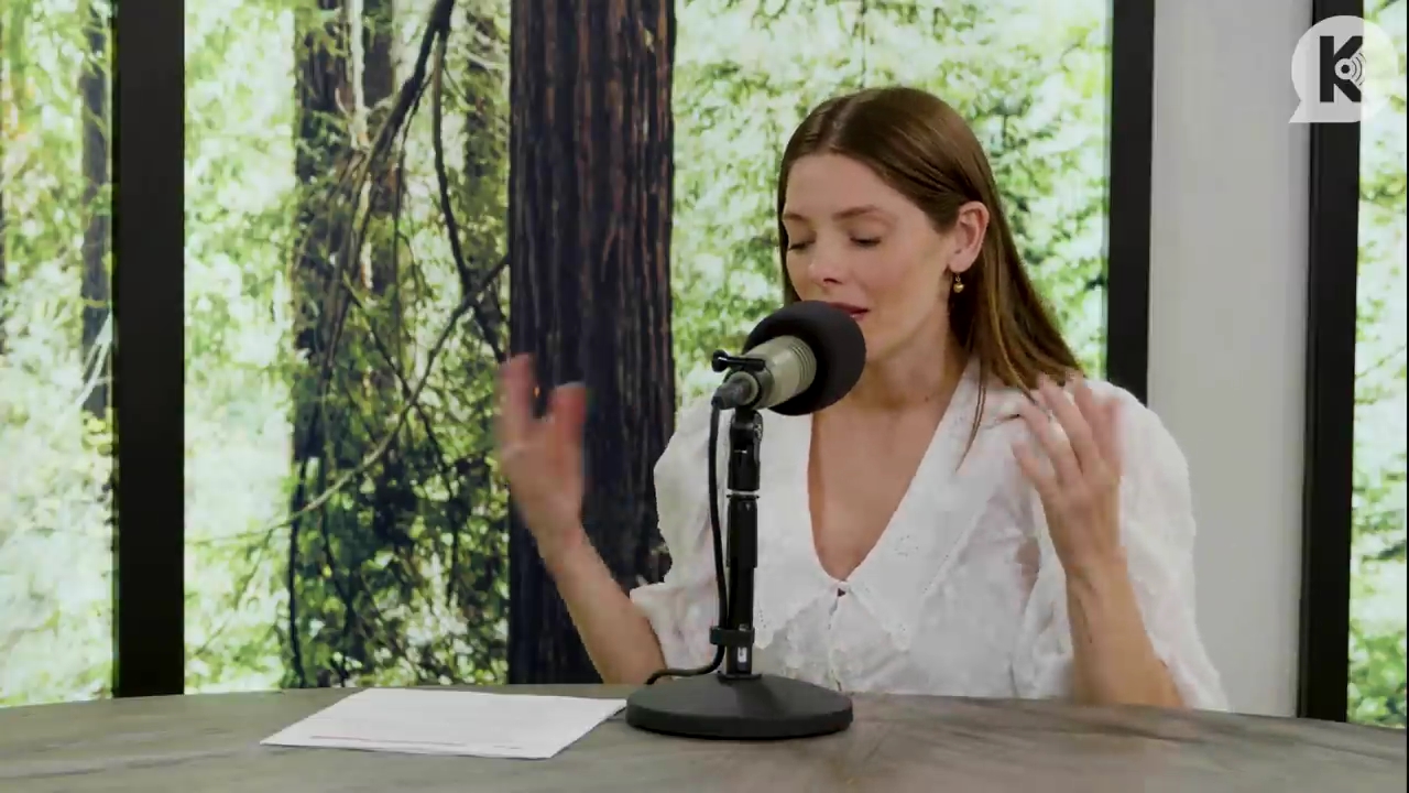 Ashley-Greene-dot-nl_TheTwilightEffect-Aflevering12MichaelWelch2552.jpg