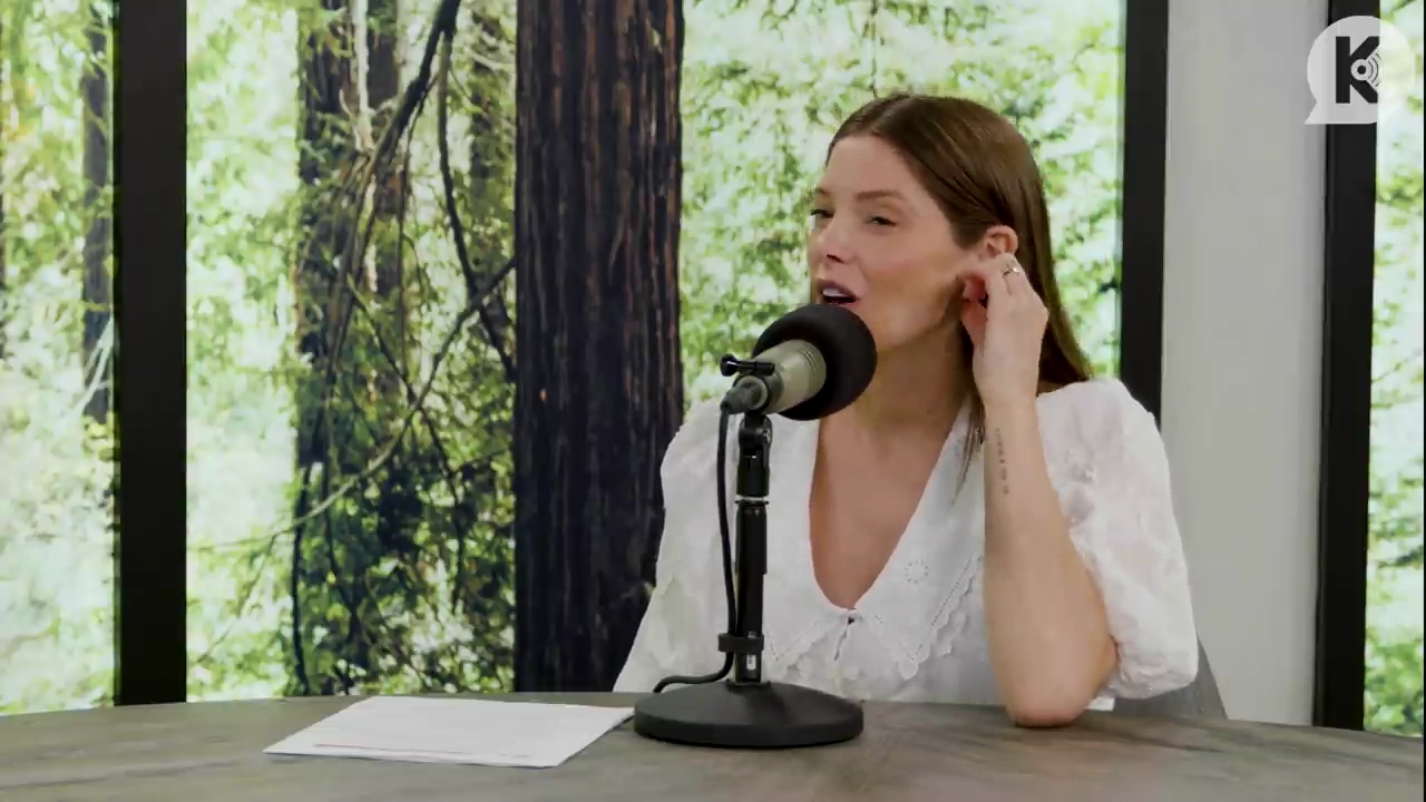 Ashley-Greene-dot-nl_TheTwilightEffect-Aflevering12MichaelWelch2587.jpg