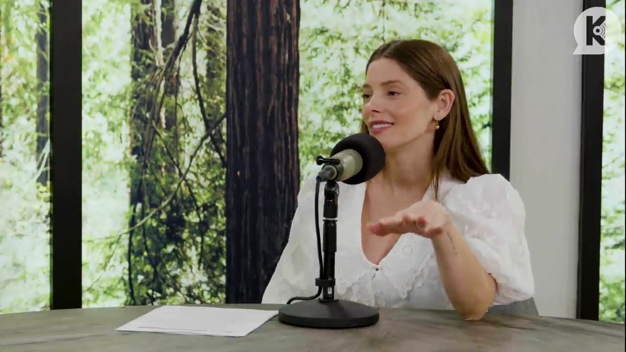 Ashley-Greene-dot-nl_TheTwilightEffect-Aflevering12MichaelWelch2625.jpg