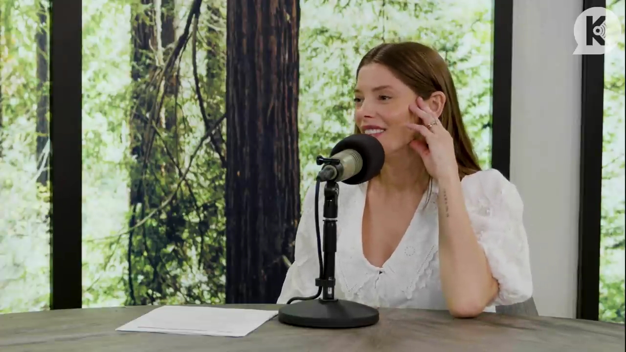 Ashley-Greene-dot-nl_TheTwilightEffect-Aflevering12MichaelWelch2872.jpg