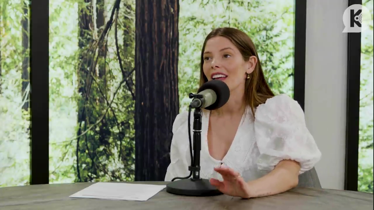 Ashley-Greene-dot-nl_TheTwilightEffect-Aflevering12MichaelWelch2897.jpg