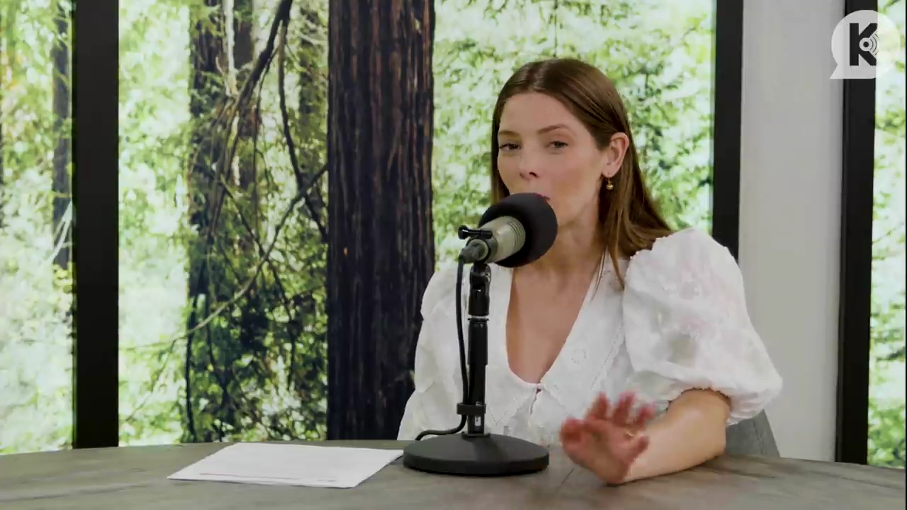 Ashley-Greene-dot-nl_TheTwilightEffect-Aflevering12MichaelWelch2899.jpg