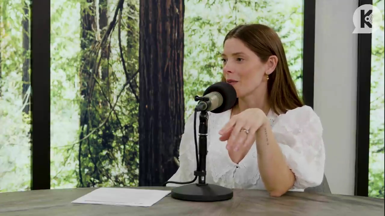 Ashley-Greene-dot-nl_TheTwilightEffect-Aflevering12MichaelWelch3470.jpg Ashley-Greene-dot-nl_TheTwilightEffect-Aflevering12MichaelWelch3470.jpg