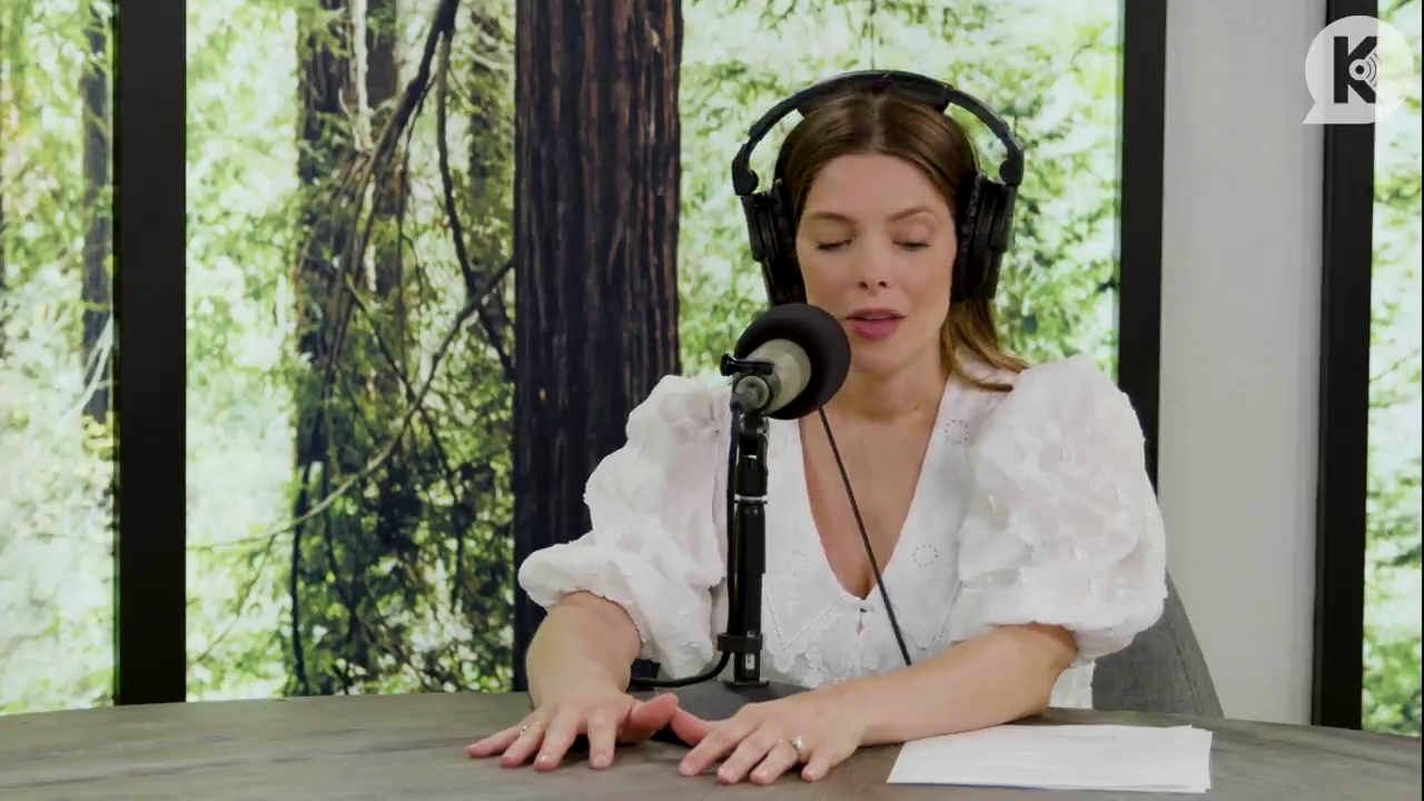 Ashley-Greene-dot-nl_TheTwilightEffect-Aflevering12MichaelWelch3563.jpg