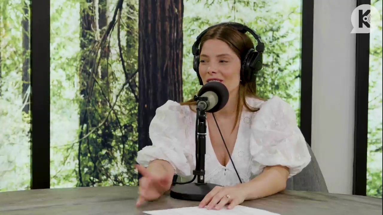 Ashley-Greene-dot-nl_TheTwilightEffect-Aflevering12MichaelWelch3832.jpg