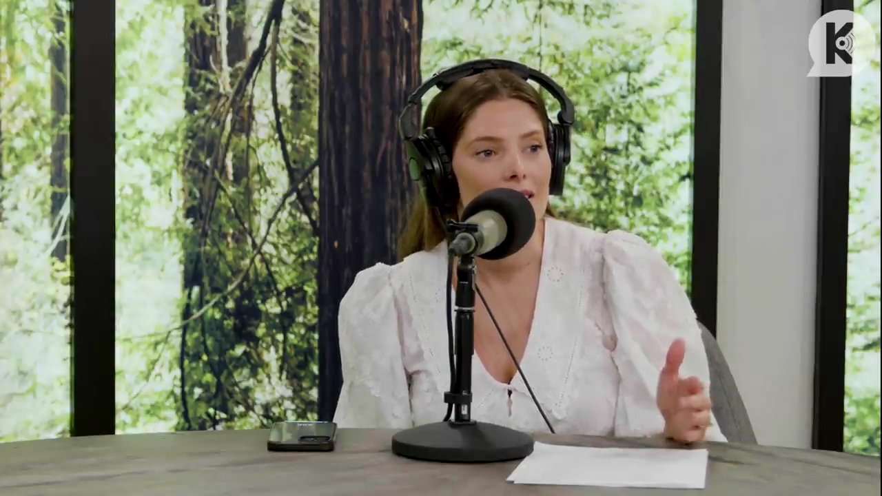 Ashley-Greene-dot-nl_TheTwilightEffect-Aflevering12MichaelWelch3972.jpg Ashley-Greene-dot-nl_TheTwilightEffect-Aflevering12MichaelWelch3972.jpg