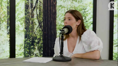 Ashley-Greene-dot-nl_TheTwilightEffect-Aflevering12MichaelWelch1372.jpg
