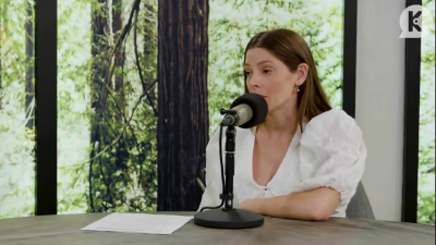 Ashley-Greene-dot-nl_TheTwilightEffect-Aflevering12MichaelWelch2728.jpg