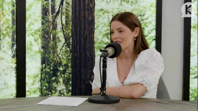 Ashley-Greene-dot-nl_TheTwilightEffect-Aflevering12MichaelWelch3126.jpg