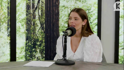 Ashley-Greene-dot-nl_TheTwilightEffect-Aflevering12MichaelWelch3213.jpg