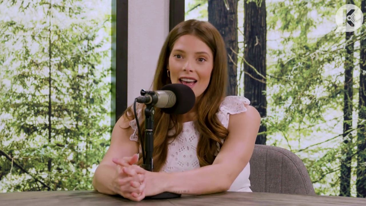 Ashley-Greene-dot-nl_TheTwilightEffect-Aflevering13EclipseRewatchPart1of3-0049.jpg Ashley-Greene-dot-nl_TheTwilightEffect-Aflevering13EclipseRewatchPart1of3-0049.jpg