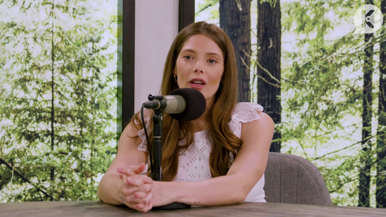 Ashley-Greene-dot-nl_TheTwilightEffect-Aflevering13EclipseRewatchPart1of3-0052.jpg Ashley-Greene-dot-nl_TheTwilightEffect-Aflevering13EclipseRewatchPart1of3-0052.jpg