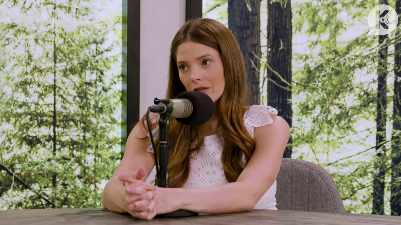Ashley-Greene-dot-nl_TheTwilightEffect-Aflevering13EclipseRewatchPart1of3-0073.jpg Ashley-Greene-dot-nl_TheTwilightEffect-Aflevering13EclipseRewatchPart1of3-0073.jpg