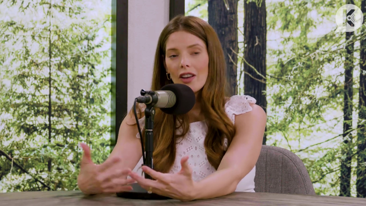 Ashley-Greene-dot-nl_TheTwilightEffect-Aflevering13EclipseRewatchPart1of3-0076.jpg