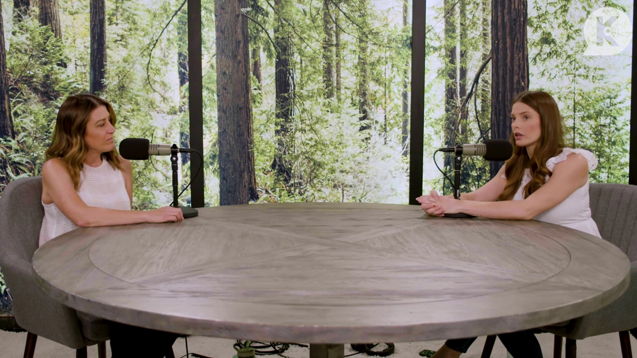 Ashley-Greene-dot-nl_TheTwilightEffect-Aflevering13EclipseRewatchPart1of3-0255.jpg Ashley-Greene-dot-nl_TheTwilightEffect-Aflevering13EclipseRewatchPart1of3-0255.jpg