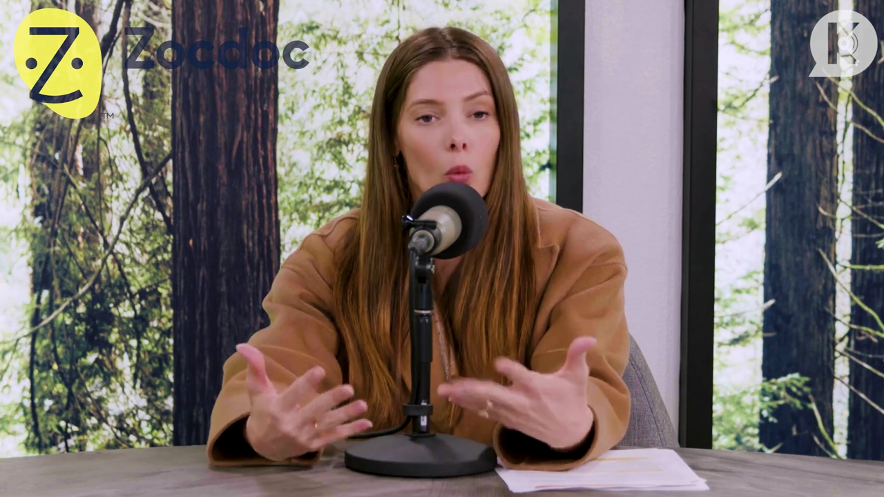 Ashley-Greene-dot-nl_TheTwilightEffect-Aflevering13EclipseRewatchPart1of3-0478.jpg Ashley-Greene-dot-nl_TheTwilightEffect-Aflevering13EclipseRewatchPart1of3-0478.jpg