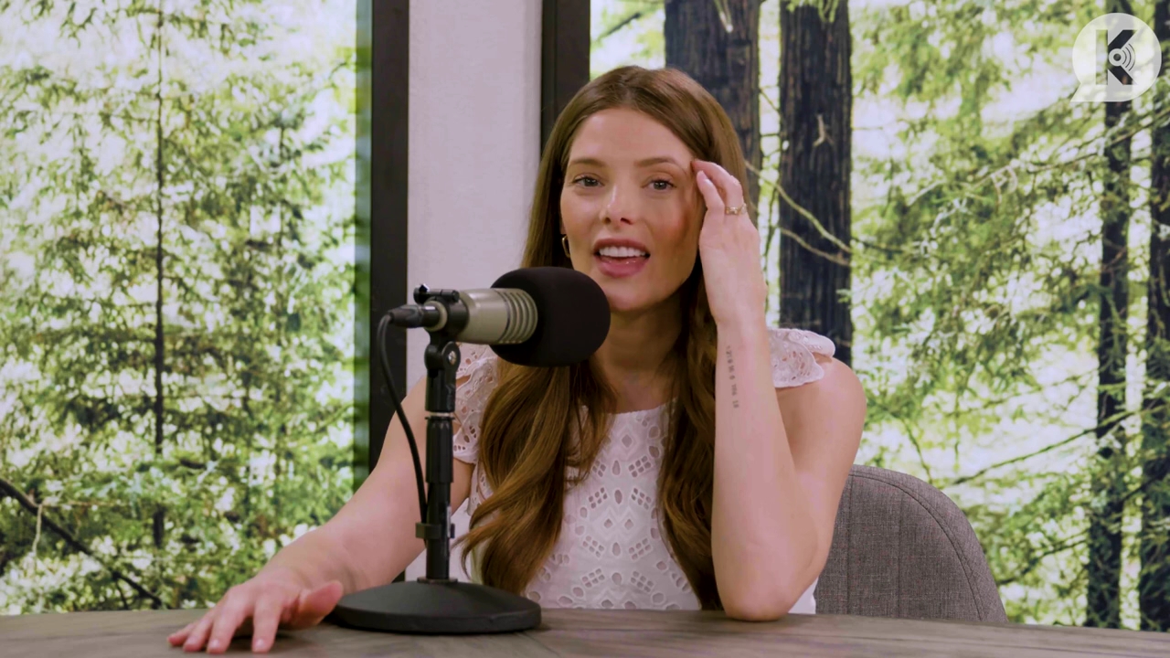 Ashley-Greene-dot-nl_TheTwilightEffect-Aflevering13EclipseRewatchPart1of3-0658.jpg Ashley-Greene-dot-nl_TheTwilightEffect-Aflevering13EclipseRewatchPart1of3-0658.jpg