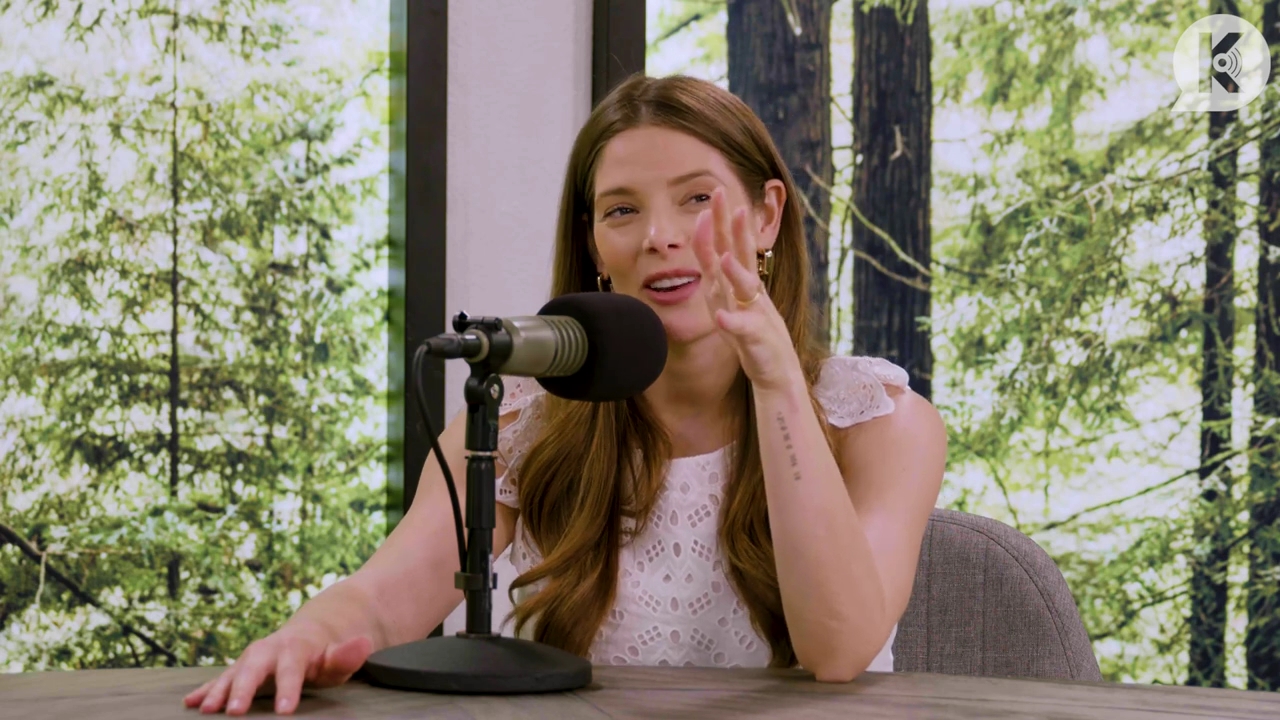 Ashley-Greene-dot-nl_TheTwilightEffect-Aflevering13EclipseRewatchPart1of3-0664.jpg Ashley-Greene-dot-nl_TheTwilightEffect-Aflevering13EclipseRewatchPart1of3-0664.jpg