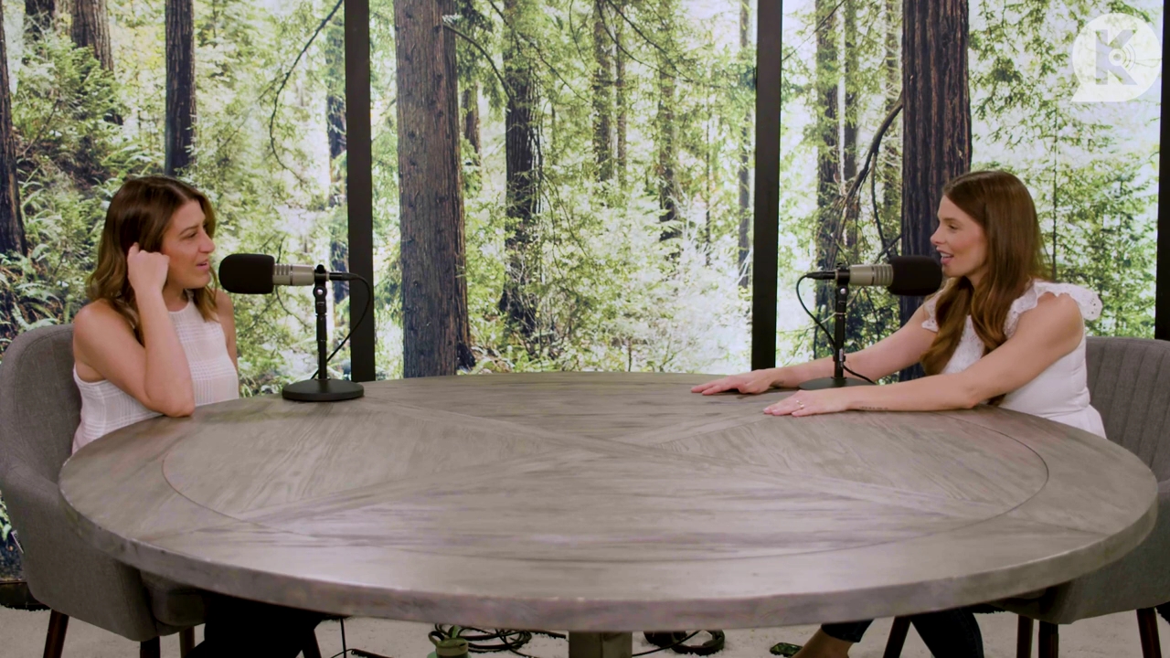 Ashley-Greene-dot-nl_TheTwilightEffect-Aflevering13EclipseRewatchPart1of3-0705.jpg Ashley-Greene-dot-nl_TheTwilightEffect-Aflevering13EclipseRewatchPart1of3-0705.jpg