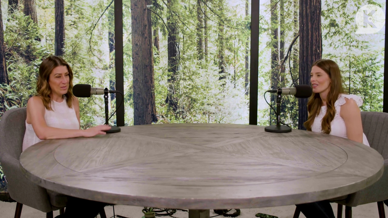 Ashley-Greene-dot-nl_TheTwilightEffect-Aflevering13EclipseRewatchPart1of3-0814.jpg Ashley-Greene-dot-nl_TheTwilightEffect-Aflevering13EclipseRewatchPart1of3-0814.jpg