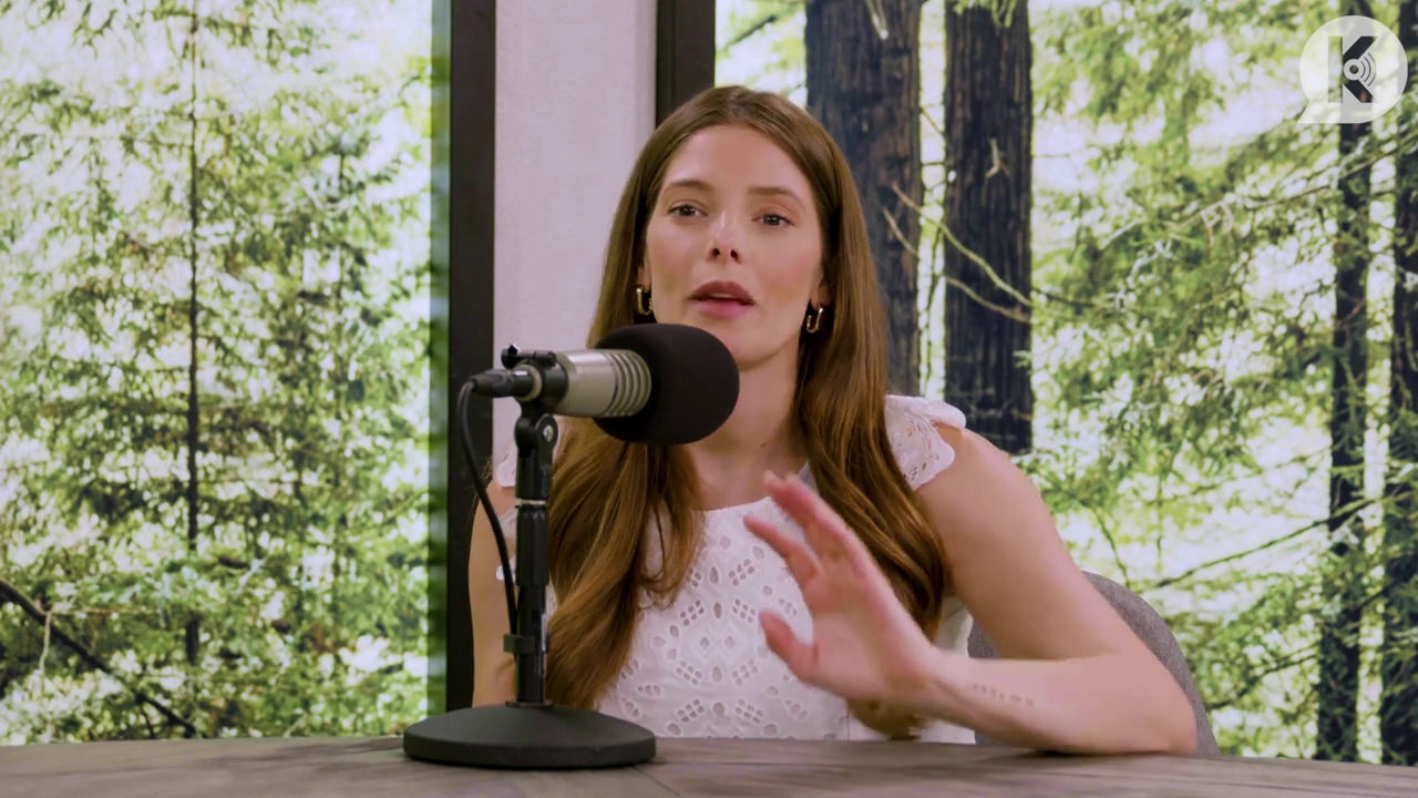 Ashley-Greene-dot-nl_TheTwilightEffect-Aflevering13EclipseRewatchPart1of3-0871.jpg Ashley-Greene-dot-nl_TheTwilightEffect-Aflevering13EclipseRewatchPart1of3-0871.jpg