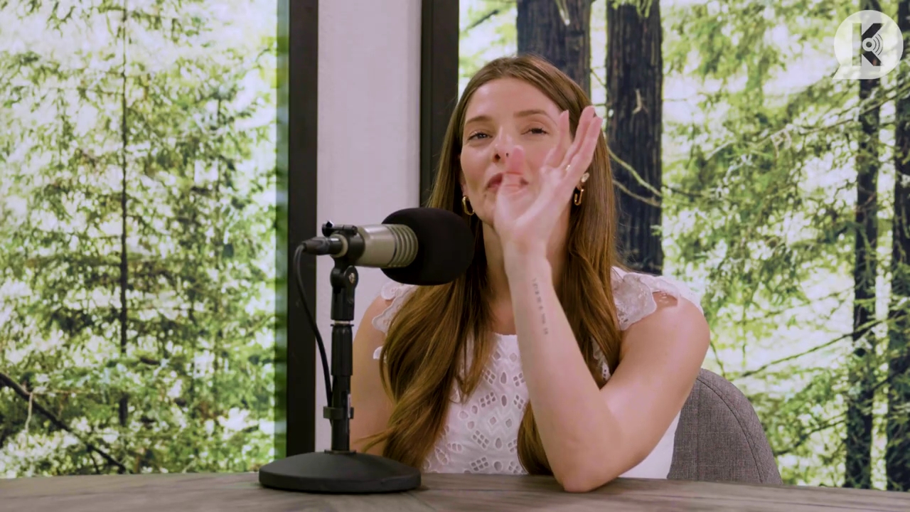 Ashley-Greene-dot-nl_TheTwilightEffect-Aflevering13EclipseRewatchPart1of3-0985.jpg Ashley-Greene-dot-nl_TheTwilightEffect-Aflevering13EclipseRewatchPart1of3-0985.jpg