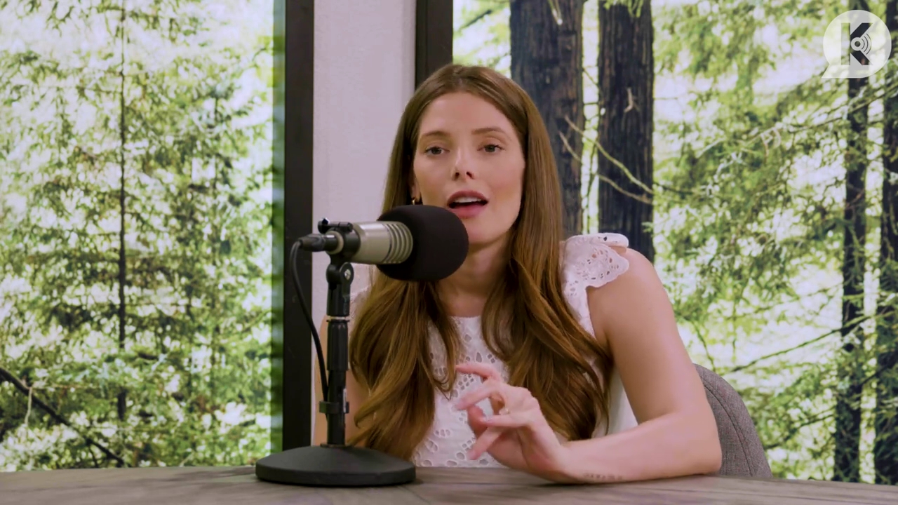 Ashley-Greene-dot-nl_TheTwilightEffect-Aflevering13EclipseRewatchPart1of3-1188.jpg