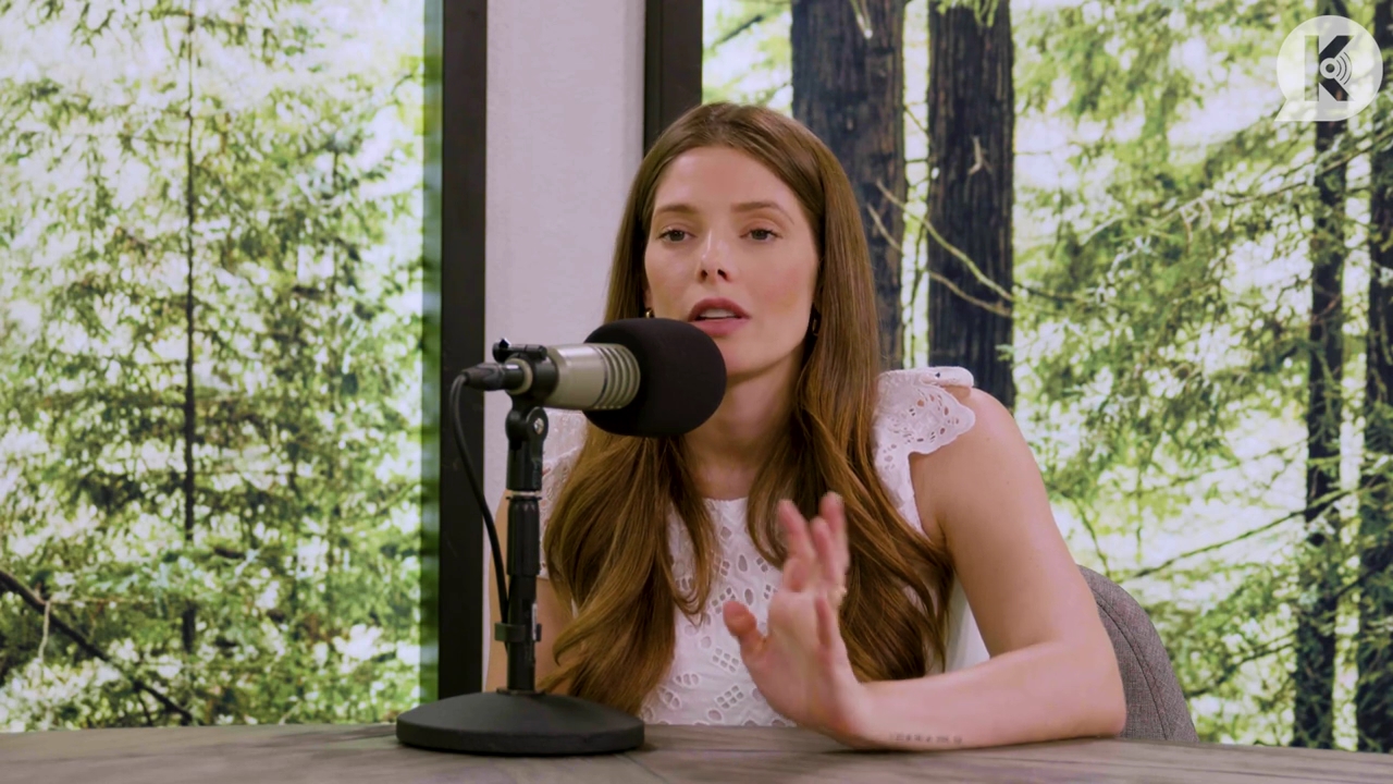 Ashley-Greene-dot-nl_TheTwilightEffect-Aflevering13EclipseRewatchPart1of3-1191.jpg