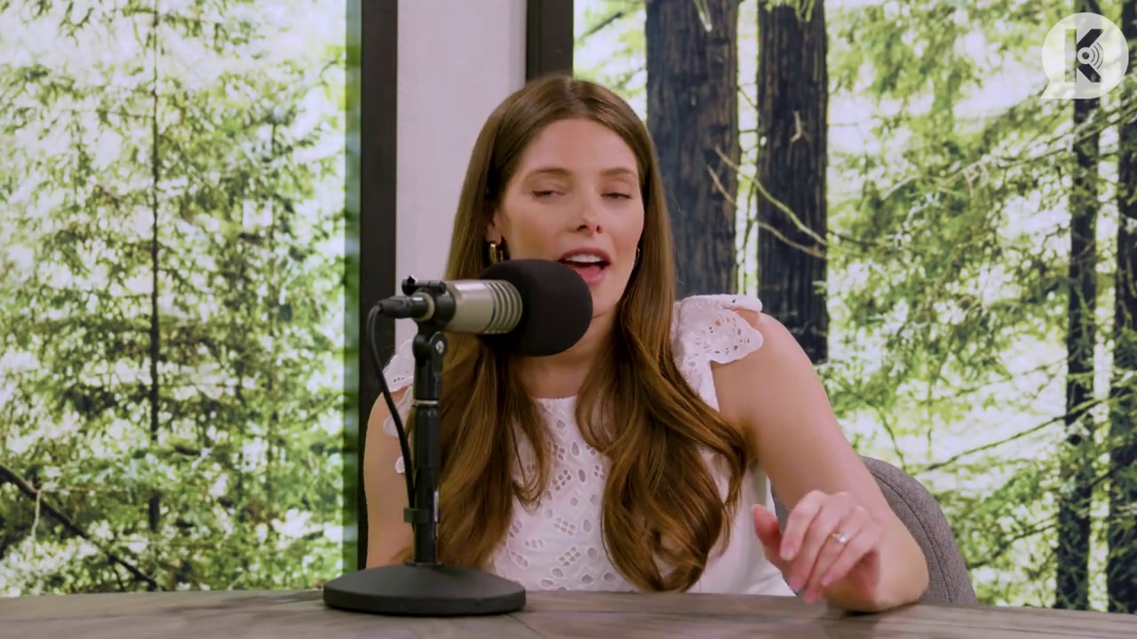 Ashley-Greene-dot-nl_TheTwilightEffect-Aflevering13EclipseRewatchPart1of3-1242.jpg Ashley-Greene-dot-nl_TheTwilightEffect-Aflevering13EclipseRewatchPart1of3-1242.jpg