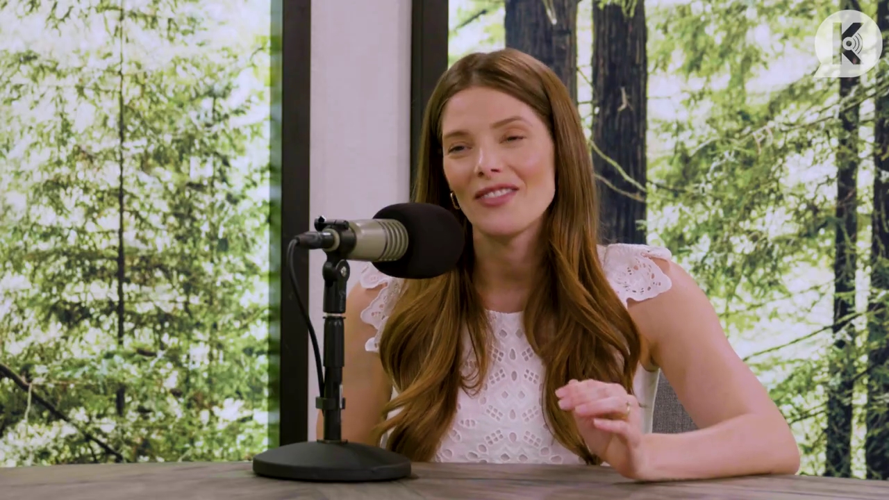 Ashley-Greene-dot-nl_TheTwilightEffect-Aflevering13EclipseRewatchPart1of3-1260.jpg Ashley-Greene-dot-nl_TheTwilightEffect-Aflevering13EclipseRewatchPart1of3-1260.jpg