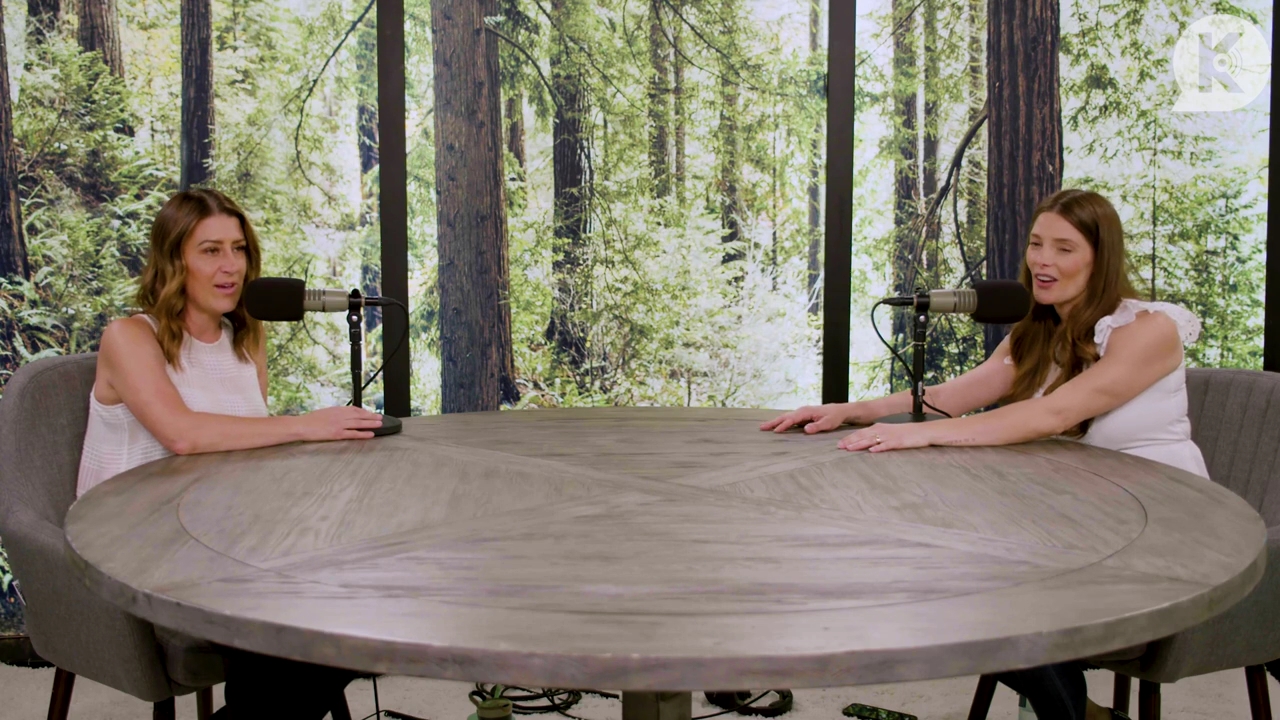 Ashley-Greene-dot-nl_TheTwilightEffect-Aflevering13EclipseRewatchPart1of3-1314.jpg Ashley-Greene-dot-nl_TheTwilightEffect-Aflevering13EclipseRewatchPart1of3-1314.jpg