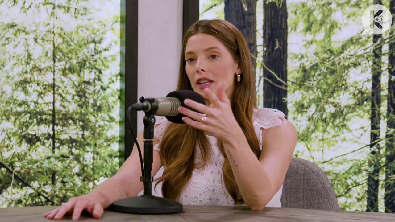 Ashley-Greene-dot-nl_TheTwilightEffect-Aflevering13EclipseRewatchPart1of3-1338.jpg Ashley-Greene-dot-nl_TheTwilightEffect-Aflevering13EclipseRewatchPart1of3-1338.jpg