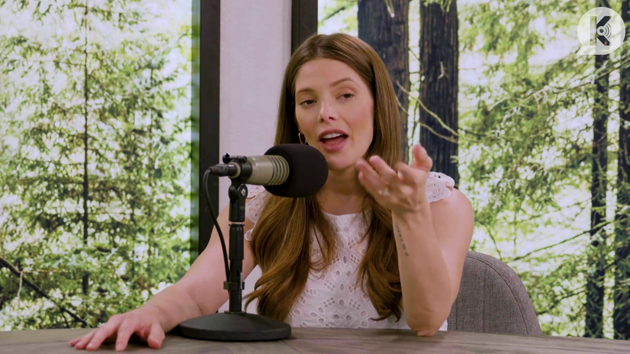 Ashley-Greene-dot-nl_TheTwilightEffect-Aflevering13EclipseRewatchPart1of3-1356.jpg Ashley-Greene-dot-nl_TheTwilightEffect-Aflevering13EclipseRewatchPart1of3-1356.jpg