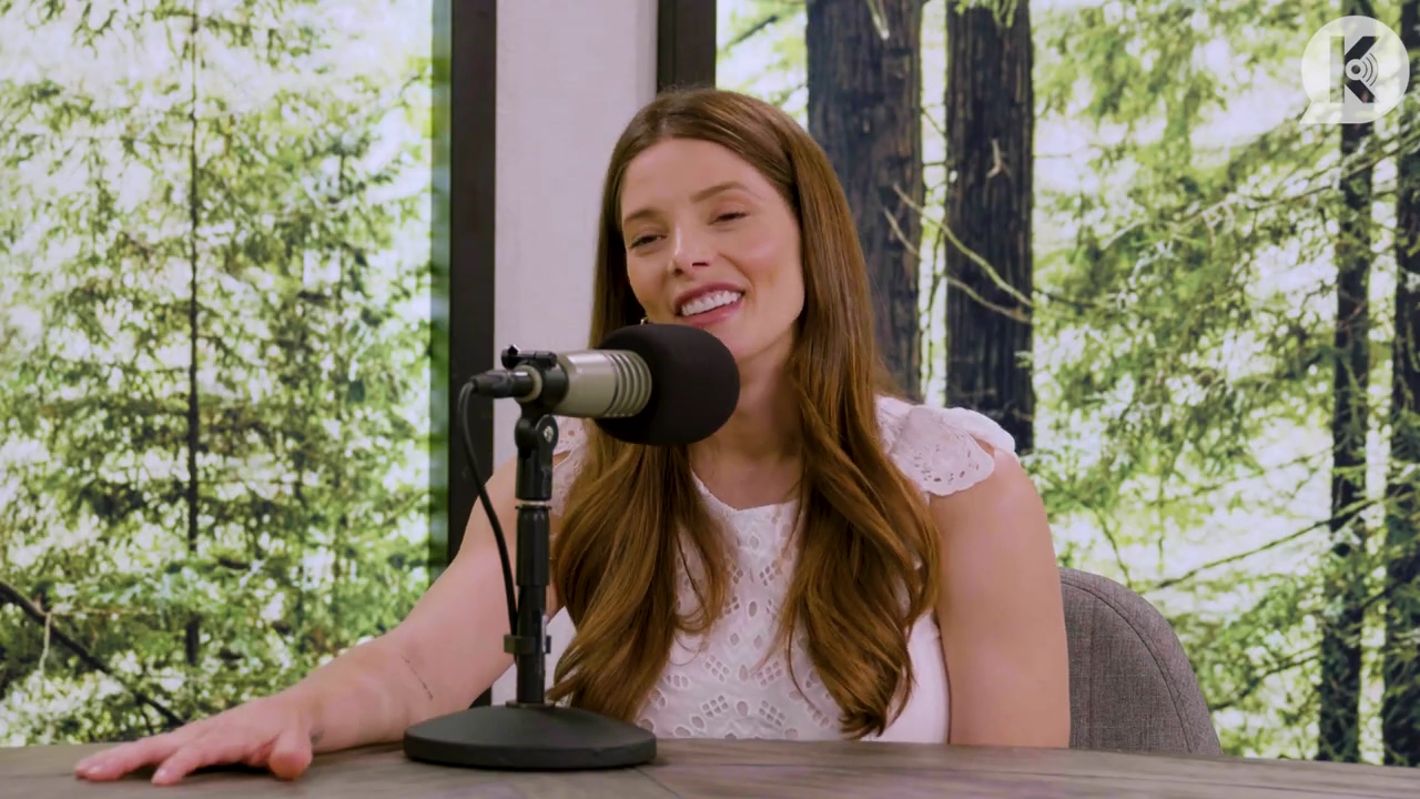 Ashley-Greene-dot-nl_TheTwilightEffect-Aflevering13EclipseRewatchPart1of3-1393.jpg Ashley-Greene-dot-nl_TheTwilightEffect-Aflevering13EclipseRewatchPart1of3-1393.jpg