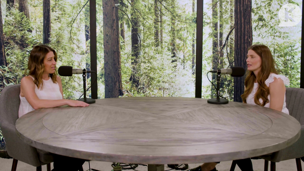 Ashley-Greene-dot-nl_TheTwilightEffect-Aflevering13EclipseRewatchPart1of3-1446.jpg Ashley-Greene-dot-nl_TheTwilightEffect-Aflevering13EclipseRewatchPart1of3-1446.jpg