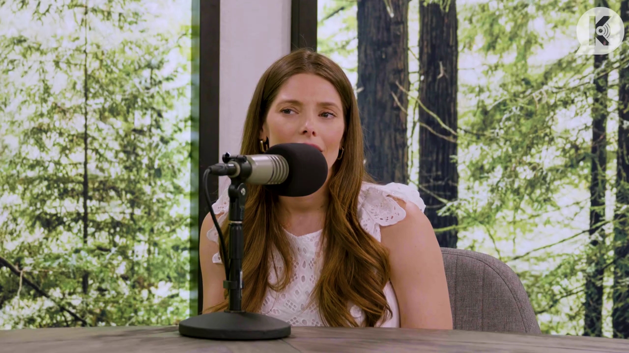 Ashley-Greene-dot-nl_TheTwilightEffect-Aflevering13EclipseRewatchPart1of3-1469.jpg Ashley-Greene-dot-nl_TheTwilightEffect-Aflevering13EclipseRewatchPart1of3-1469.jpg