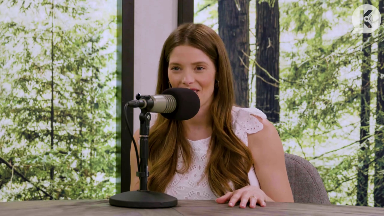 Ashley-Greene-dot-nl_TheTwilightEffect-Aflevering13EclipseRewatchPart1of3-1493.jpg Ashley-Greene-dot-nl_TheTwilightEffect-Aflevering13EclipseRewatchPart1of3-1493.jpg