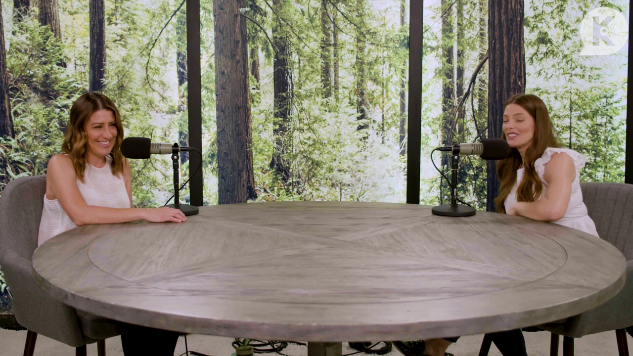 Ashley-Greene-dot-nl_TheTwilightEffect-Aflevering13EclipseRewatchPart1of3-1532.jpg Ashley-Greene-dot-nl_TheTwilightEffect-Aflevering13EclipseRewatchPart1of3-1532.jpg