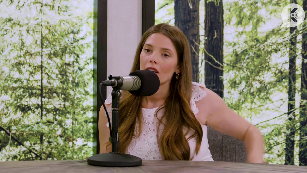 Ashley-Greene-dot-nl_TheTwilightEffect-Aflevering13EclipseRewatchPart1of3-1568.jpg Ashley-Greene-dot-nl_TheTwilightEffect-Aflevering13EclipseRewatchPart1of3-1568.jpg