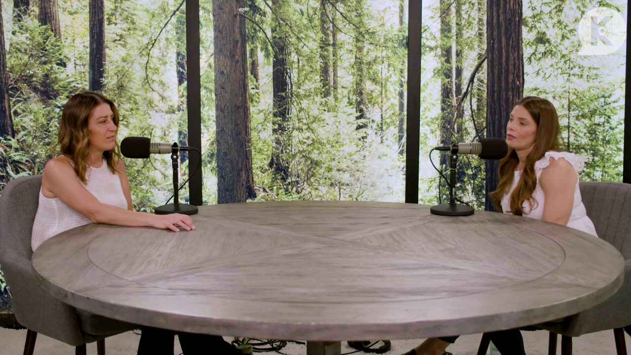 Ashley-Greene-dot-nl_TheTwilightEffect-Aflevering13EclipseRewatchPart1of3-1645.jpg Ashley-Greene-dot-nl_TheTwilightEffect-Aflevering13EclipseRewatchPart1of3-1645.jpg