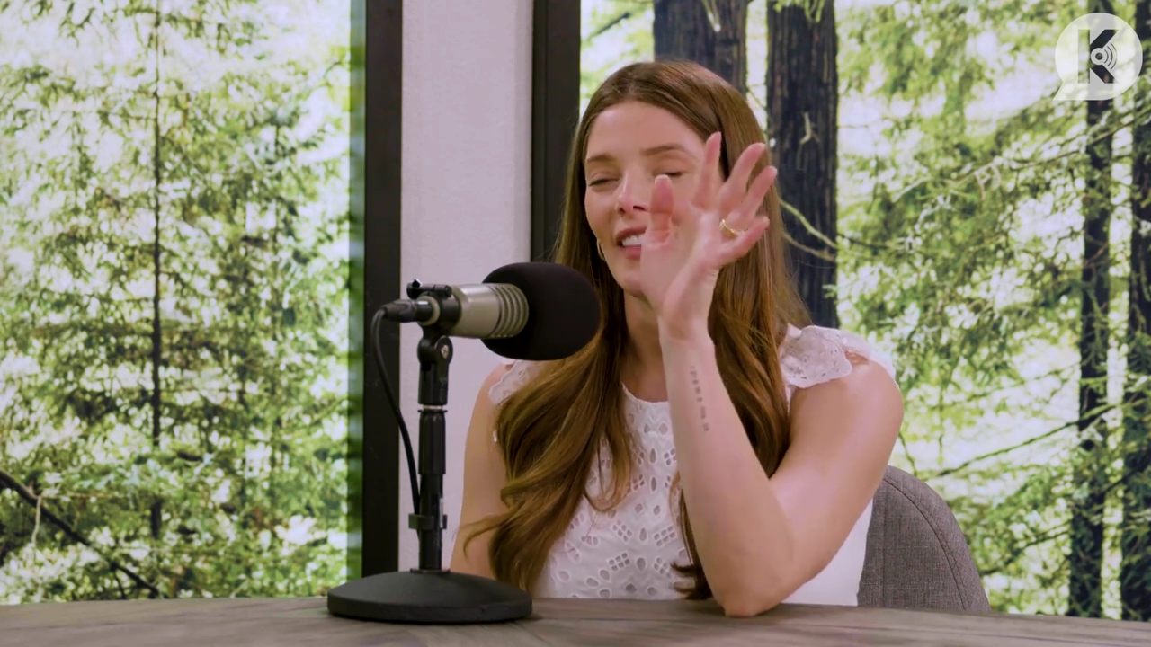 Ashley-Greene-dot-nl_TheTwilightEffect-Aflevering13EclipseRewatchPart1of3-1656.jpg