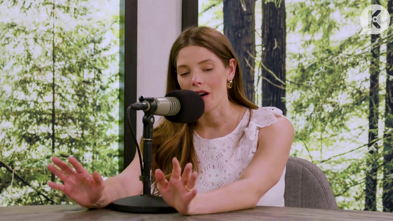 Ashley-Greene-dot-nl_TheTwilightEffect-Aflevering13EclipseRewatchPart1of3-1805.jpg