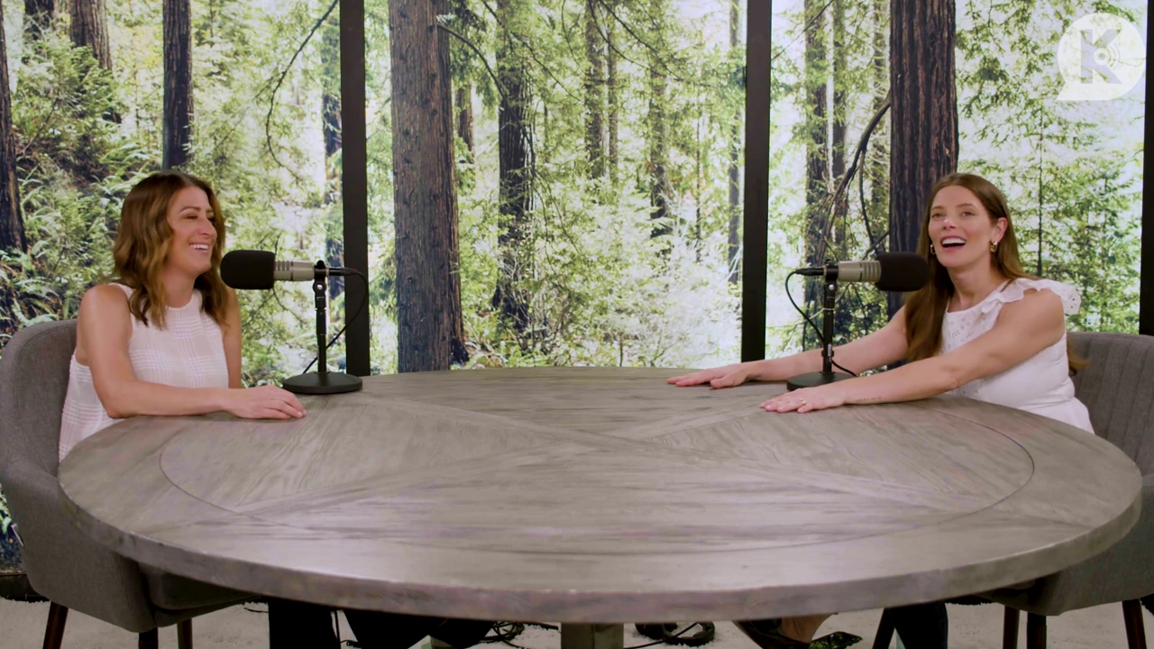 Ashley-Greene-dot-nl_TheTwilightEffect-Aflevering13EclipseRewatchPart1of3-1835.jpg Ashley-Greene-dot-nl_TheTwilightEffect-Aflevering13EclipseRewatchPart1of3-1835.jpg