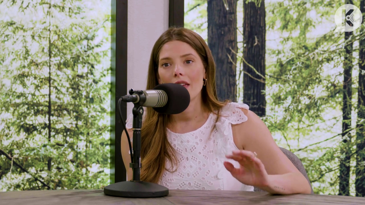 Ashley-Greene-dot-nl_TheTwilightEffect-Aflevering13EclipseRewatchPart1of3-1890.jpg Ashley-Greene-dot-nl_TheTwilightEffect-Aflevering13EclipseRewatchPart1of3-1890.jpg