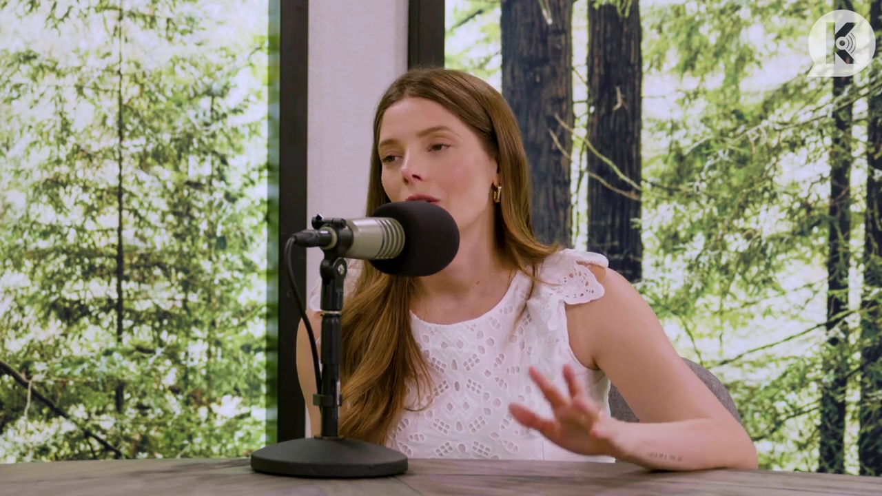 Ashley-Greene-dot-nl_TheTwilightEffect-Aflevering13EclipseRewatchPart1of3-1891.jpg Ashley-Greene-dot-nl_TheTwilightEffect-Aflevering13EclipseRewatchPart1of3-1891.jpg