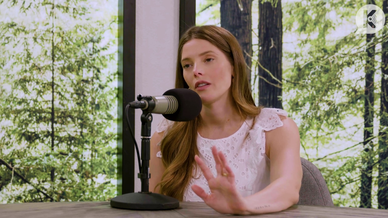 Ashley-Greene-dot-nl_TheTwilightEffect-Aflevering13EclipseRewatchPart1of3-1904.jpg Ashley-Greene-dot-nl_TheTwilightEffect-Aflevering13EclipseRewatchPart1of3-1904.jpg