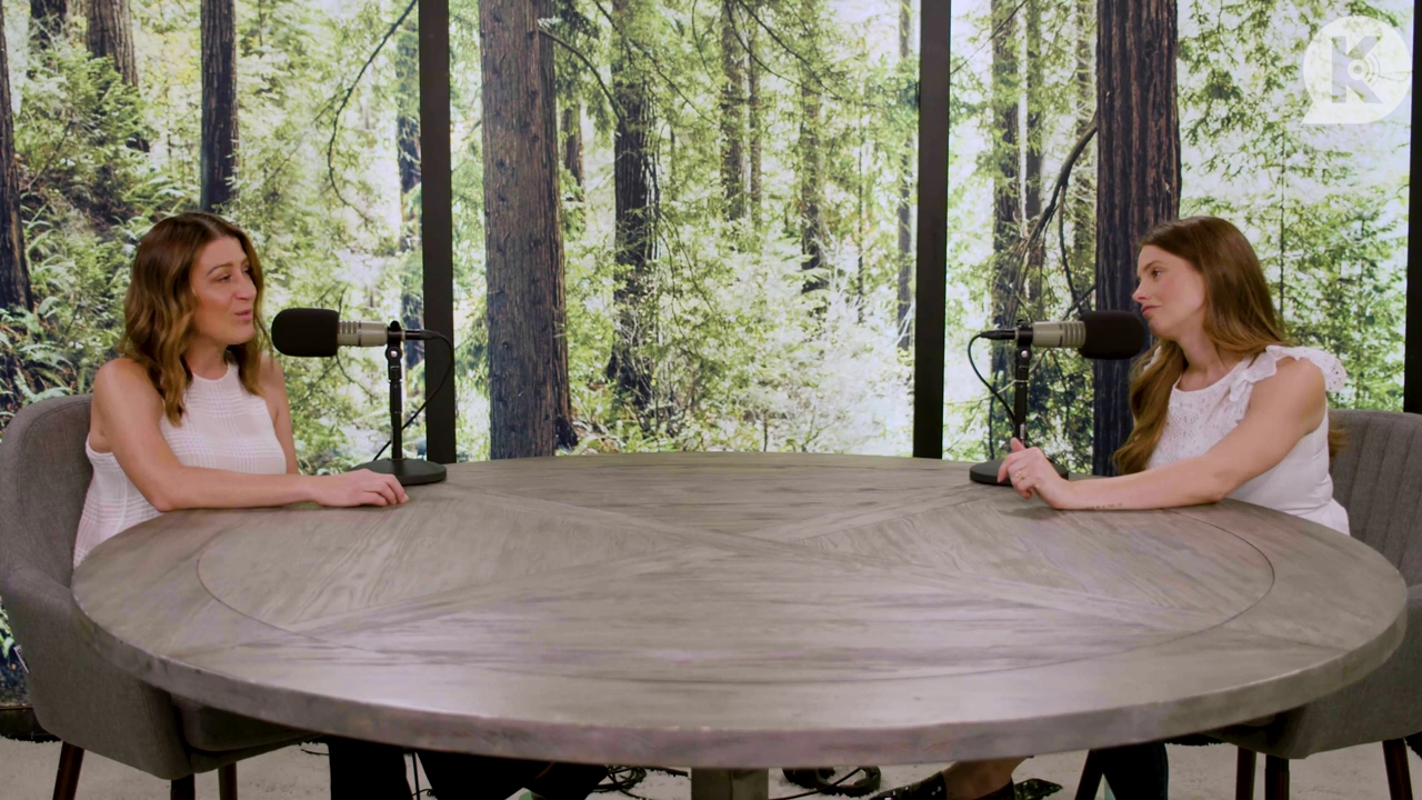 Ashley-Greene-dot-nl_TheTwilightEffect-Aflevering13EclipseRewatchPart1of3-1908.jpg Ashley-Greene-dot-nl_TheTwilightEffect-Aflevering13EclipseRewatchPart1of3-1908.jpg